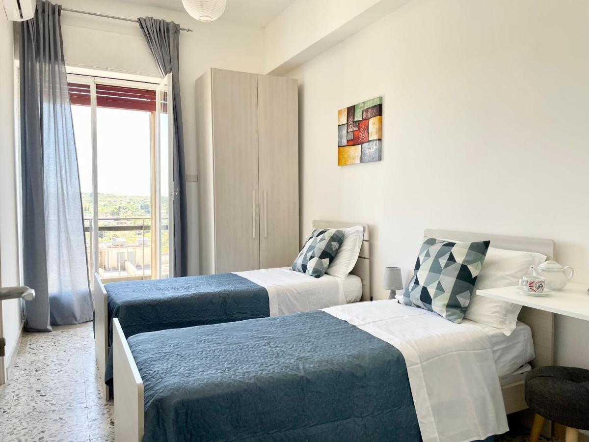 Centopassi Noto B&B Екстериор снимка